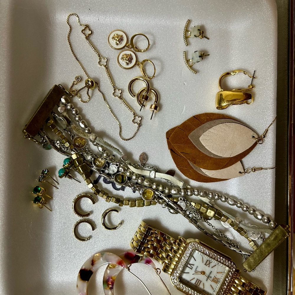 Lucky Brand Gold and Silver Necklace